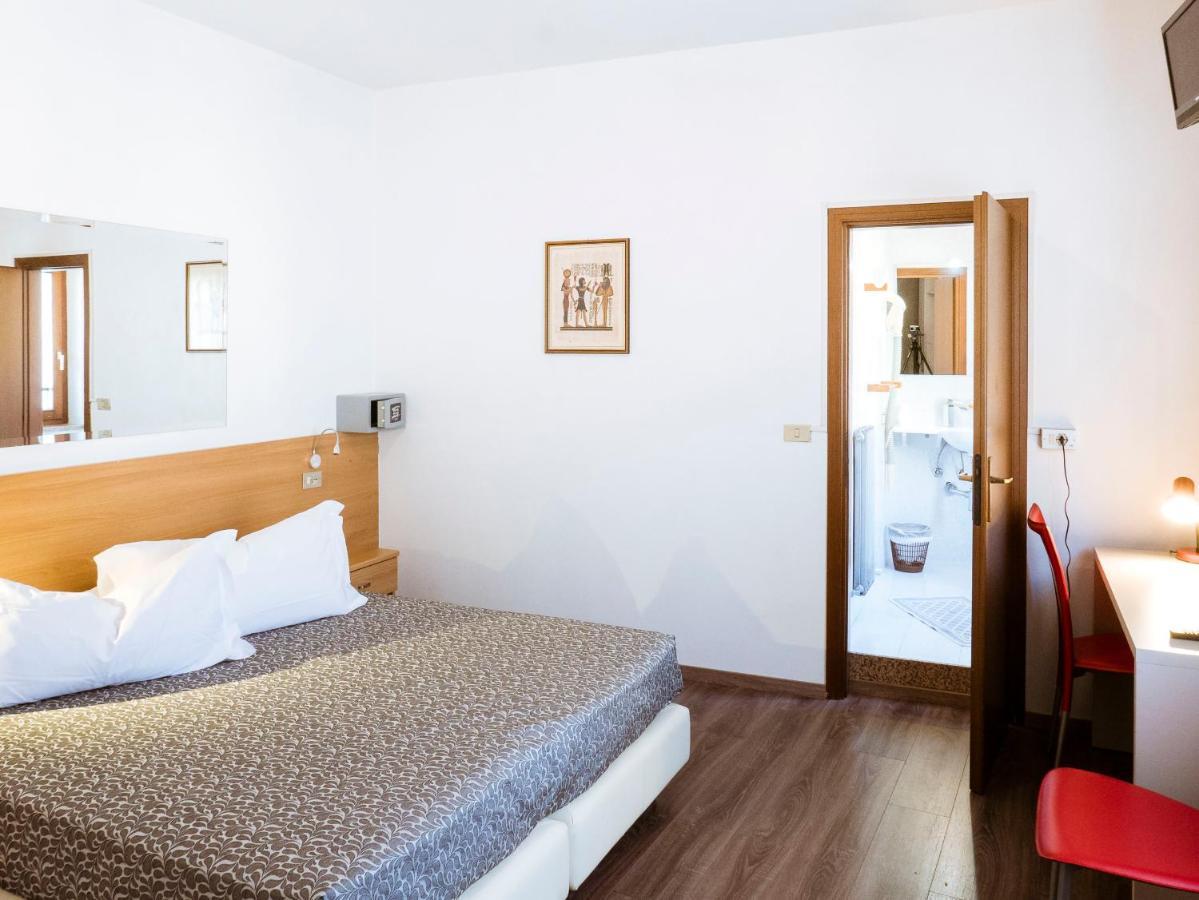 נאגו Hotel Doria מראה חיצוני תמונה