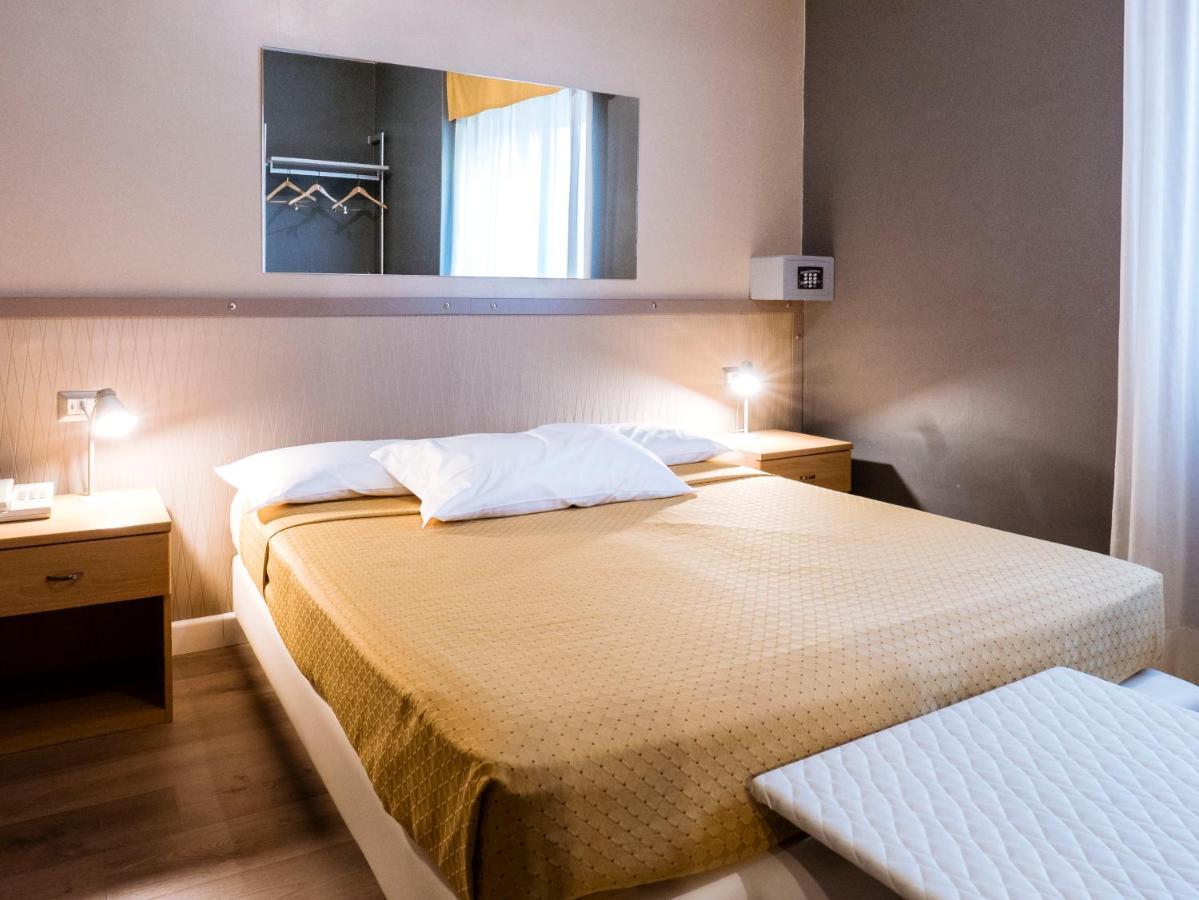 נאגו Hotel Doria מראה חיצוני תמונה