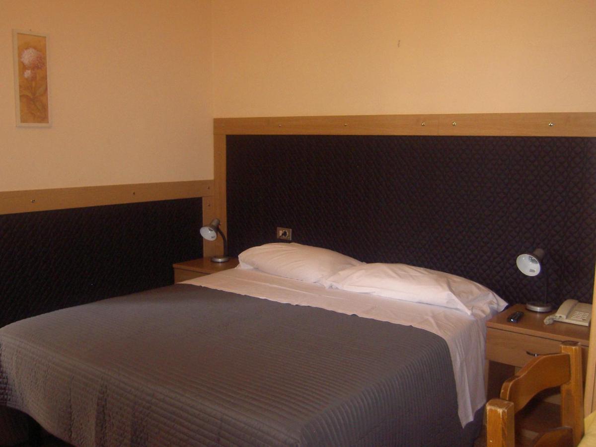 נאגו Hotel Doria חדר תמונה